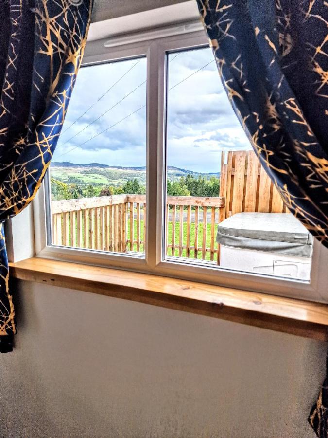 Kaoglen Lodge - Fawn Pod - Hot Tub - Dogs - Pitlochry - Luxury Blairgowrie and Rattray Экстерьер фото